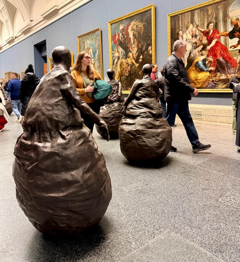 Juan Muñoz. Stories of Art