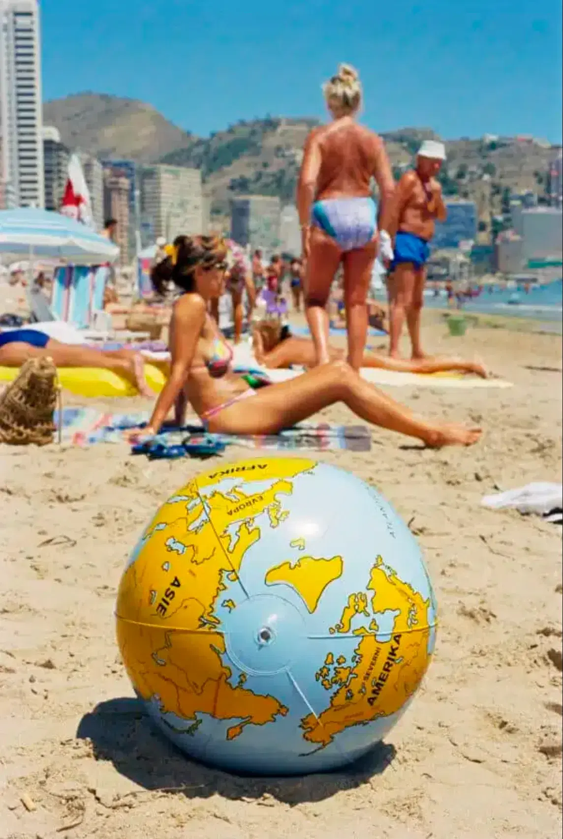 Martin Parr. Global warning