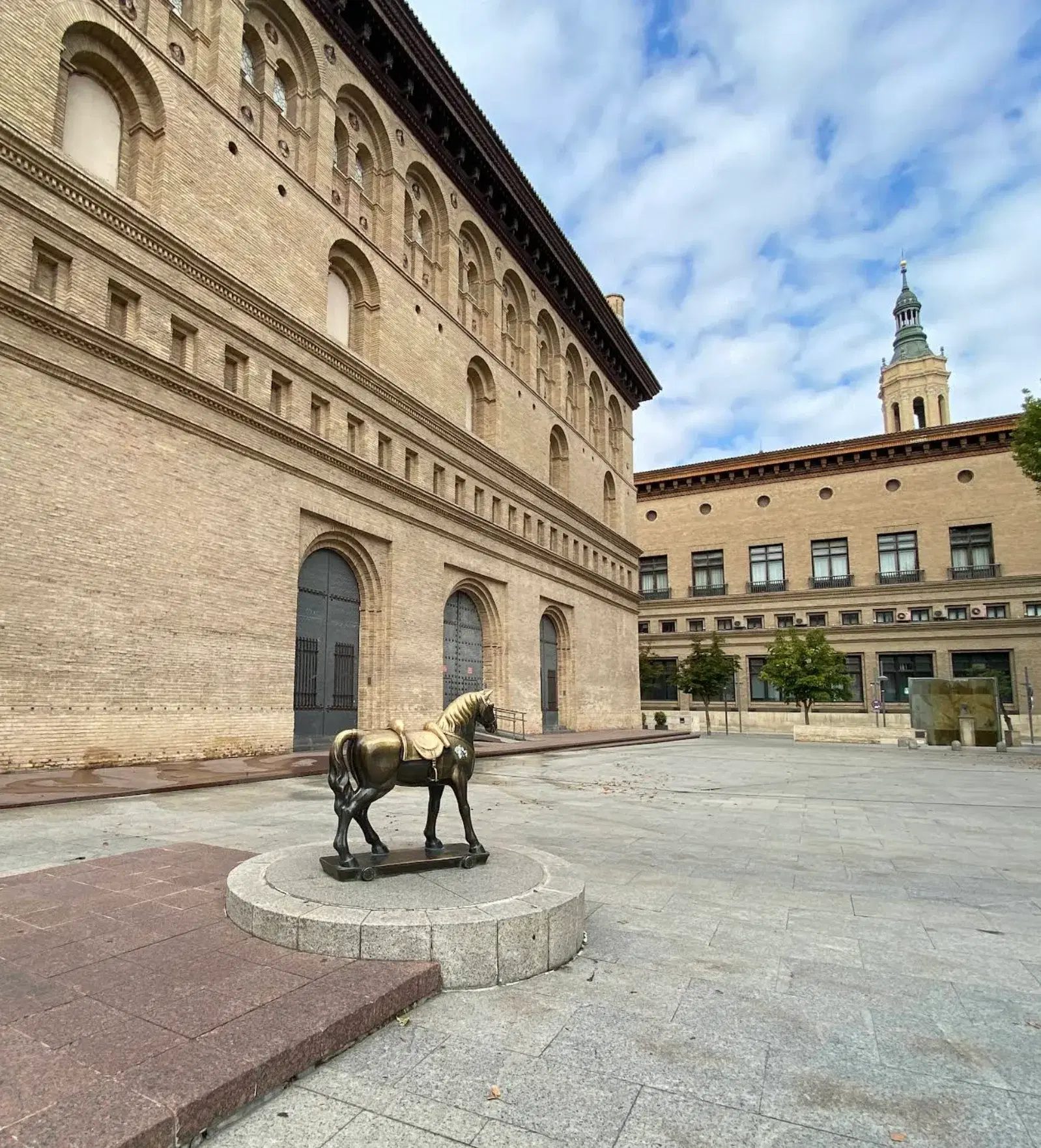 Sala de Exposiciones La Lonja